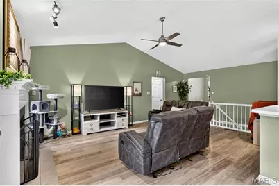 72 Hickoryshade Court, Saint Peters, MO 63376 - Photo 11