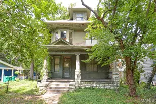 463 Newport Ave, Webster Groves, MO 63119 - Photo 1