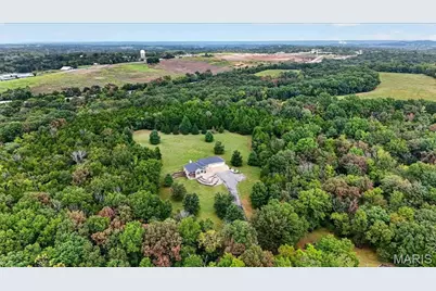 2389 Desloge Estates Drive, Villa Ridge, MO 63089 - Photo 45