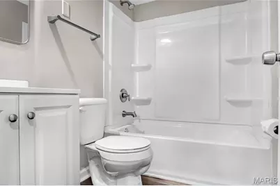 375 Albert Drive, Florissant, MO 63031 - Photo 17