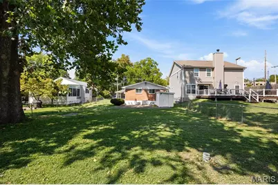8816 Bridgeport Avenue, Brentwood, MO 63144 - Photo 39