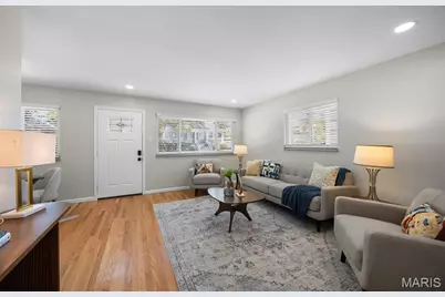 8816 Bridgeport Avenue, Brentwood, MO 63144 - Photo 13