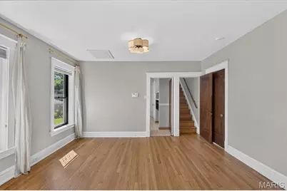 7210 Colgate Avenue, University City, MO 63130 - Photo 5