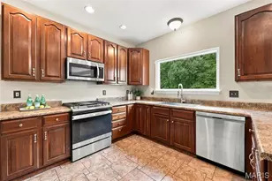 5528 Providence Pl Dr, Unincorporated, MO 63129 - Photo 19