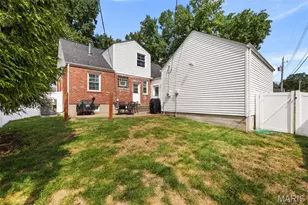 424 Greenleaf Dr, Kirkwood, MO 63122 - Photo 27