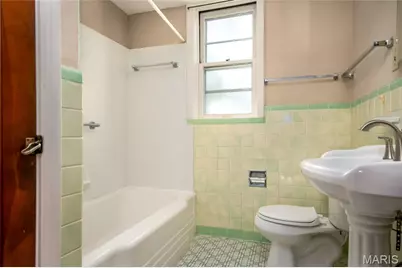 6601 Alamo Avenue #2W, Clayton, MO 63105 - Photo 9