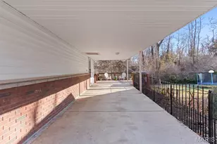 4132 Crestland Dr, Saint Louis, MO 63121 - Photo 35