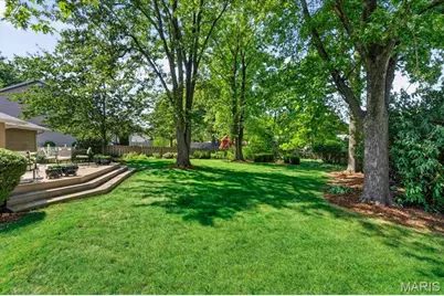 15345 Country Ridge Drive, Chesterfield, MO 63017 - Photo 3