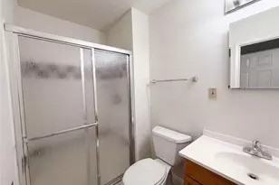 12132 Jerries Ln, Florissant, MO 63033 - Photo 19