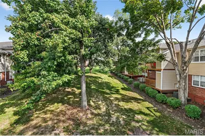 9067 Wrenwood Lane, Brentwood, MO 63144 - Photo 21
