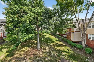 9067 Wrenwood Ln, Brentwood, MO 63144 - Photo 21