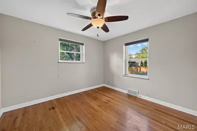 5931 Clifton Avenue, Saint Louis, MO 63109 - Photo 35