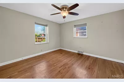 5931 Clifton Avenue, Saint Louis, MO 63109 - Photo 37