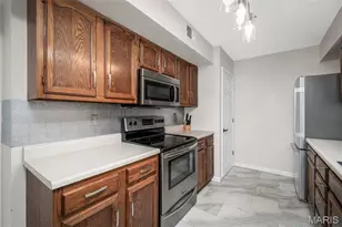 1121 Claytonbrook Ct, Ballwin, MO 63011 - Photo 15