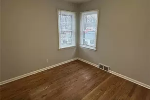 6812 Brower Ct, Saint Louis, MO 63134 - Photo 5