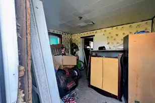2001 Irwin St, Hannibal, MO 63401 - Photo 3