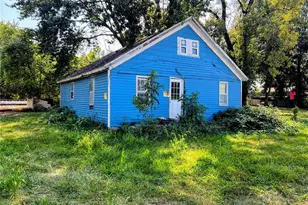 2001 Irwin St, Hannibal, MO 63401 - Photo 1