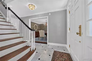 8001 Watkins Dr, Clayton, MO 63105 - Photo 3