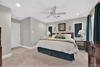 8001 Watkins Drive, Clayton, MO 63105 - Photo 13