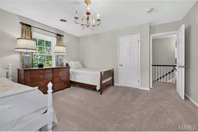 8001 Watkins Drive, Clayton, MO 63105 - Photo 15