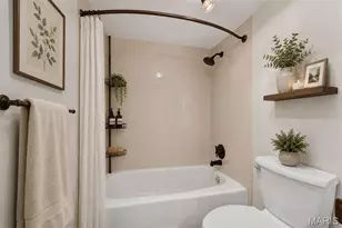 970 N Spoede, Saint Louis, MO 63146 - Photo 15
