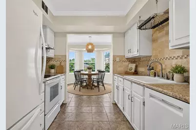 970 N Spoede #46, Saint Louis, MO 63146 - Photo 7