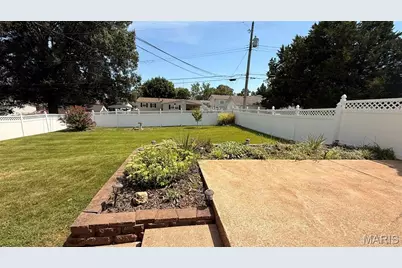 10830 Atterbury Drive, Saint Louis, MO 63123 - Photo 31