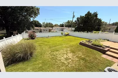 10830 Atterbury Drive, Saint Louis, MO 63123 - Photo 19