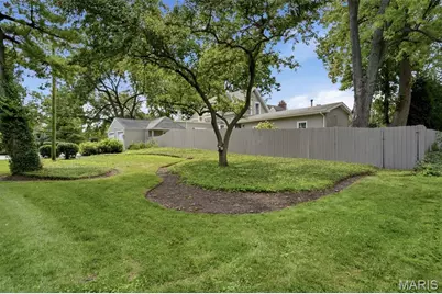 9321 Old Bonhomme Road, Olivette, MO 63132 - Photo 45