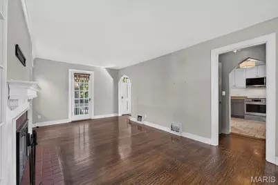 7318 Murdoch Avenue, Saint Louis, MO 63119 - Photo 5