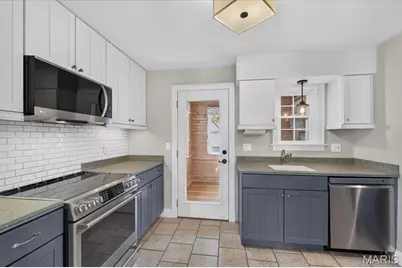 7318 Murdoch Avenue, Saint Louis, MO 63119 - Photo 9