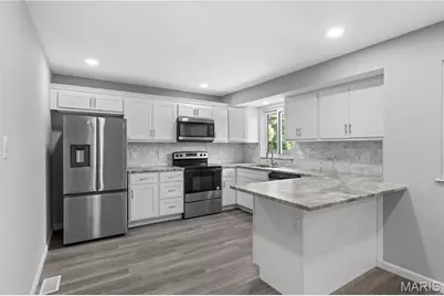 763 Mediterranean Drive, Florissant, MO 63031 - Photo 11