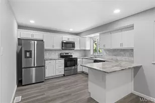 763 Mediterranean Dr, Florissant, MO 63031 - Photo 11