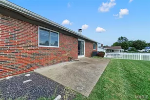 2534 Cripple Creek Dr, Saint Louis, MO 63129 - Photo 33