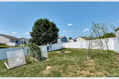 571 Newcastle Drive, Troy, MO 63379 - Photo 45