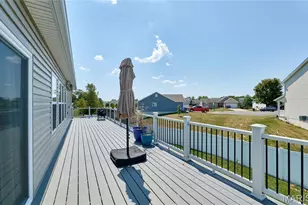 571 Newcastle Dr, Troy, MO 63379 - Photo 29