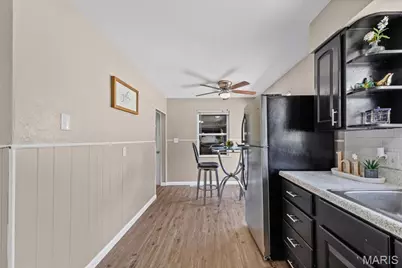 10 Valley Road, Saint Charles, MO 63303 - Photo 23