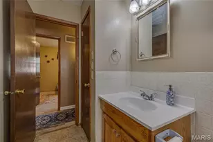 202 Meadowbrook Dr, Farmington, MO 63640 - Photo 17