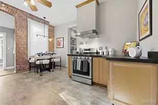 1216 N 5th St, Saint Charles, MO 63301 - Photo 15