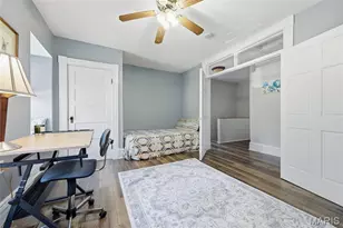 1216 N 5th St, Saint Charles, MO 63301 - Photo 33
