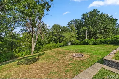 4303 Martyridge Court, Saint Louis, MO 63129 - Photo 25