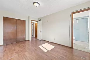 12022 Trampe Heights Ln, Hazelwood, MO 63138 - Photo 15
