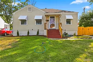 10620 St Stephen Ln, Saint Ann, MO 63074 - Photo 1
