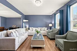 721 Dickson St, Saint Louis, MO 63106 - Photo 5