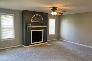 56540 McFall Pl, Hannibal, MO 63401 - Photo 3