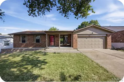 2675 Victron Drive, Saint Louis, MO 63129 - Photo 1