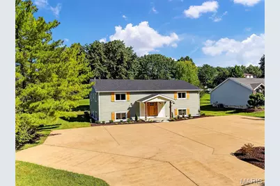 200 Park Charles Boulevard S, Saint Peters, MO 63376 - Photo 7