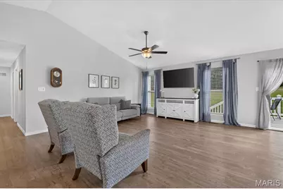 132 Prairie Wind Drive, Wentzville, MO 63385 - Photo 5