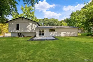 18 Craigwood Dr, Saint Peters, MO 63376 - Photo 43