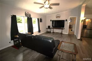 409 Cheyenne Ln, Wright City, MO 63390 - Photo 7